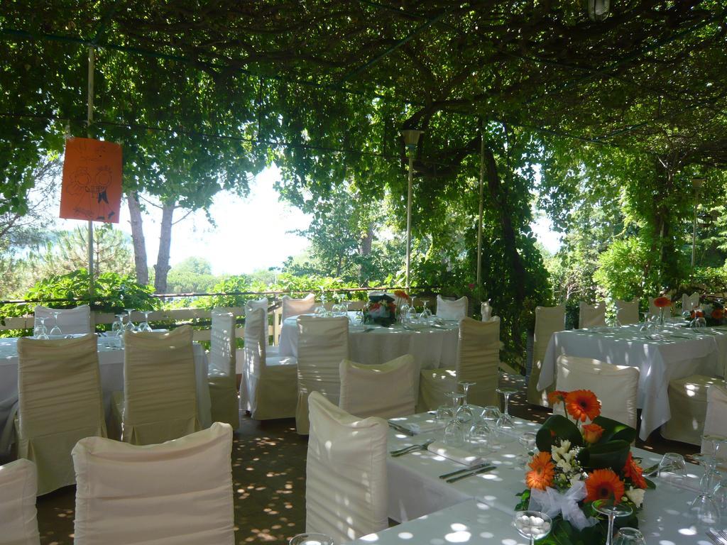 Hotel Ristorante Sole Múggia Eksteriør billede