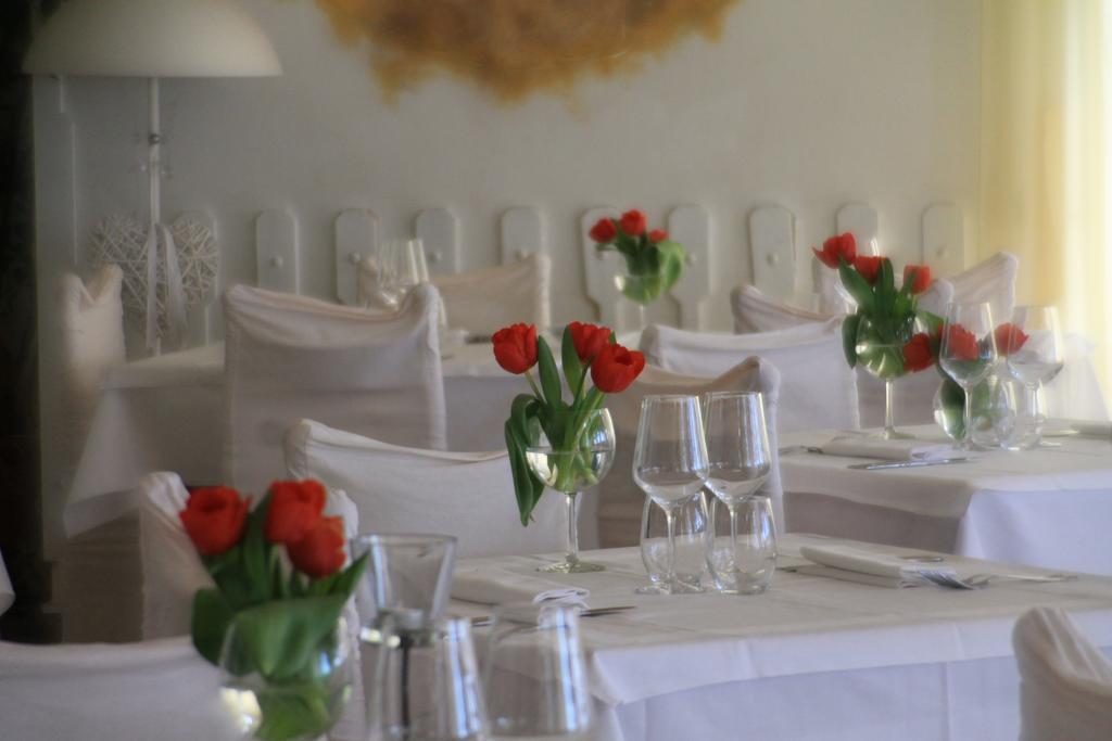 Hotel Ristorante Sole Múggia Eksteriør billede